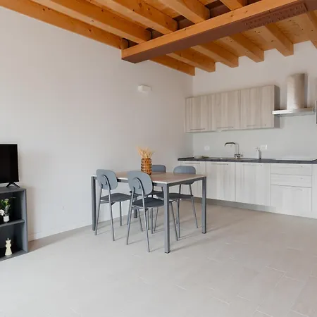 Corte Recamao- 5 Apartment *